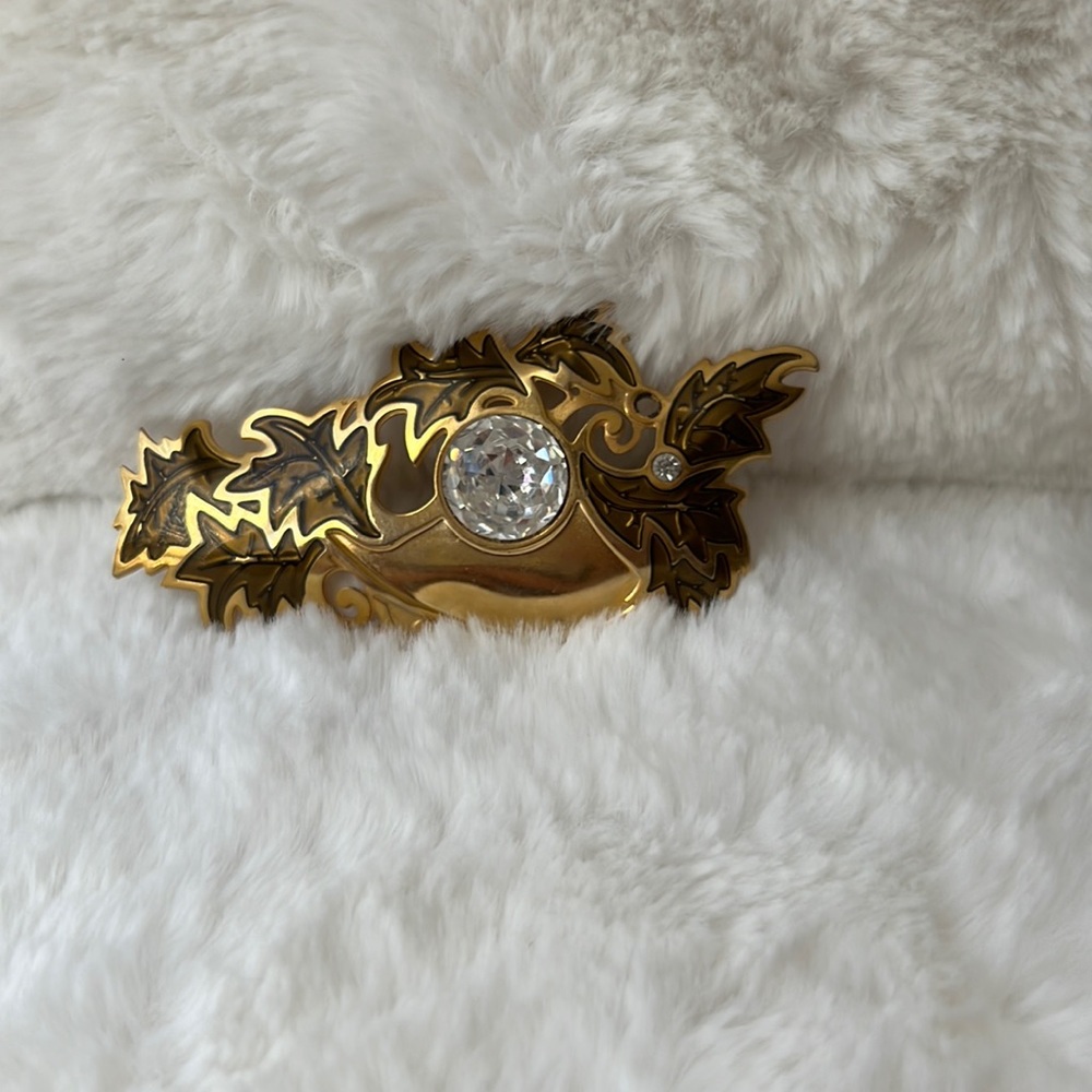 Berebi Brooch